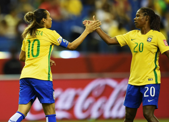 Equal Pay erkämpft: Brasiliens Marta (li.) und Formiga