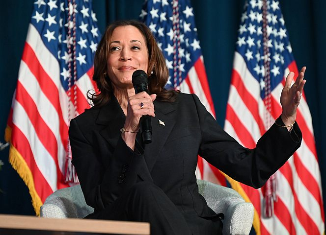 Kamala Harris am 17. Juli 2024 bei einer Wahlkampfveranstaltung in Michigan. - Foto: Kyle Mazza/IMAGO
