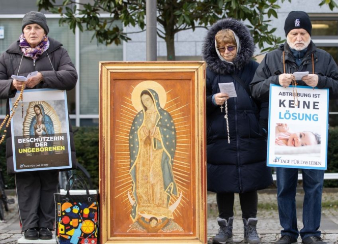 Gehsteigbelästigungen finden häufig vor Kliniken, Praxen und Beratungsstellen statt..