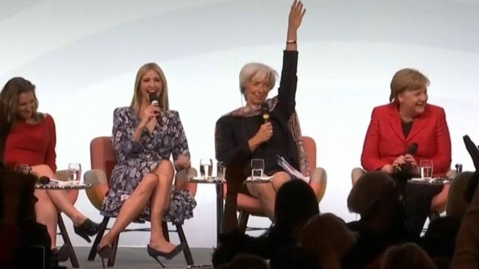 Wer ist Feministin? Christine Lagarde, IWF-Chefin, hob beherzt die Hand.