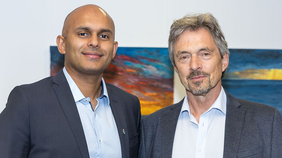 Der Schwede Simon Häggström mit seinem deutschen Pendant Helmut Sporer. Seite an Seite kämpfen die Kommissare für Freierbestrafung auch in Deutschland. - Foto: Stefan Baumgarth/Diaka